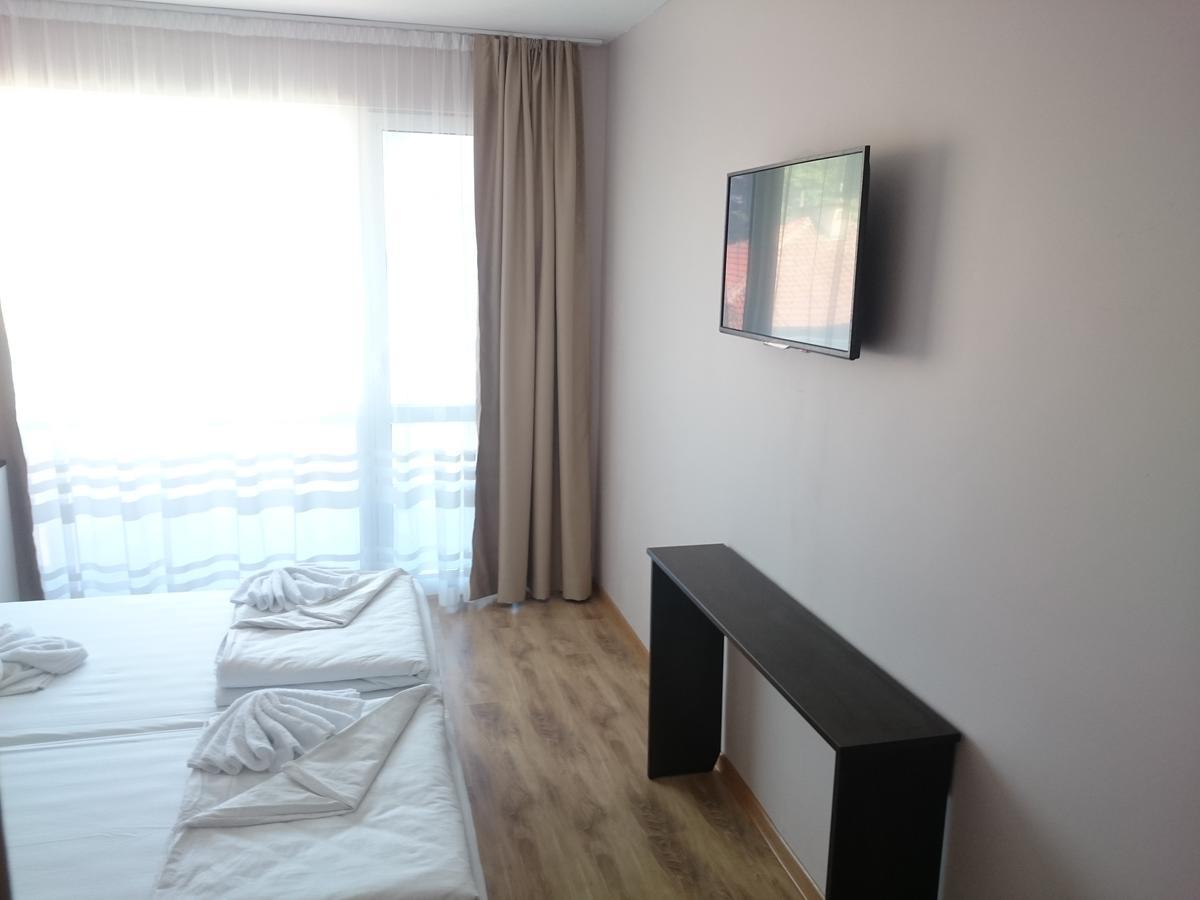 Hotel Kremikovci Kiten  Ngoại thất bức ảnh